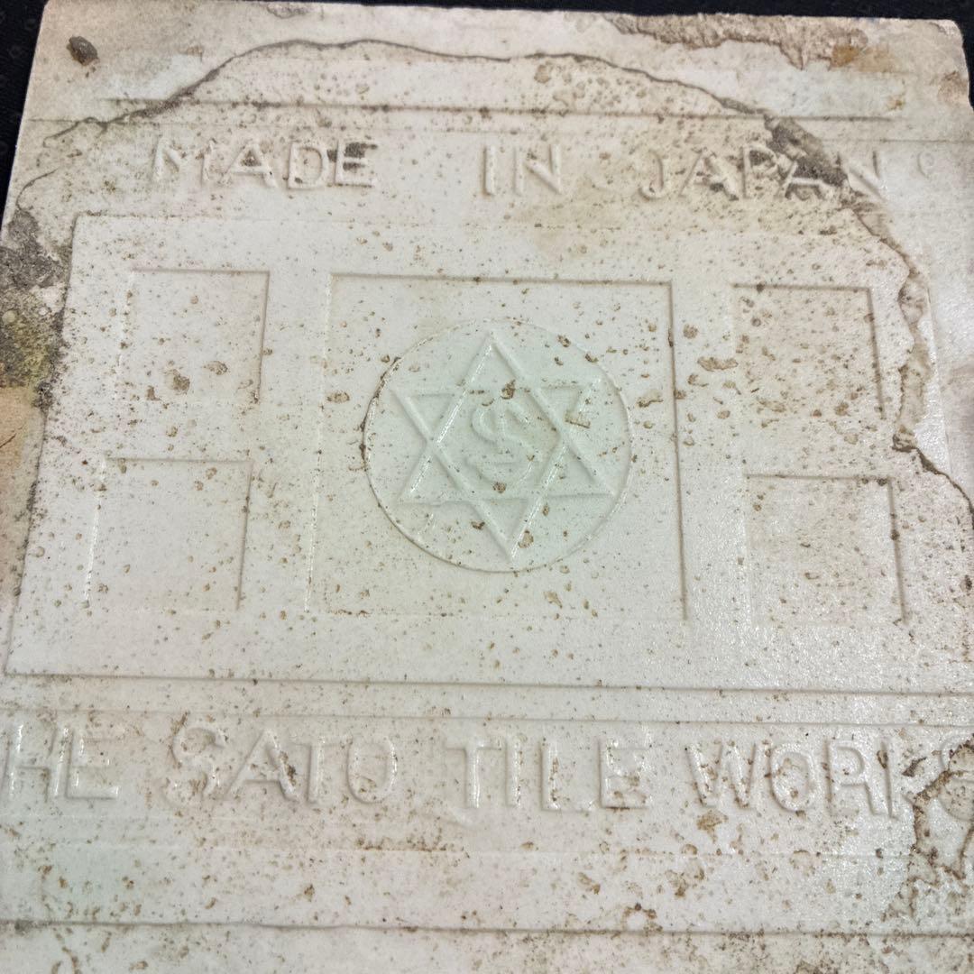 アンティークタイル