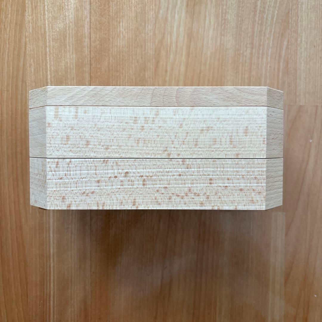 北欧暮らしの道具店　「私だけのとっておき」飾りながら整うアクセサリーボックス