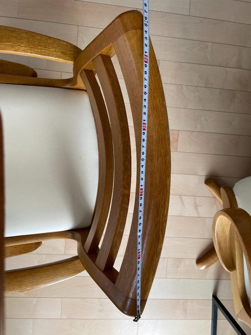 イバタ　ダイニングチェア 回転式　４脚セットまとめて