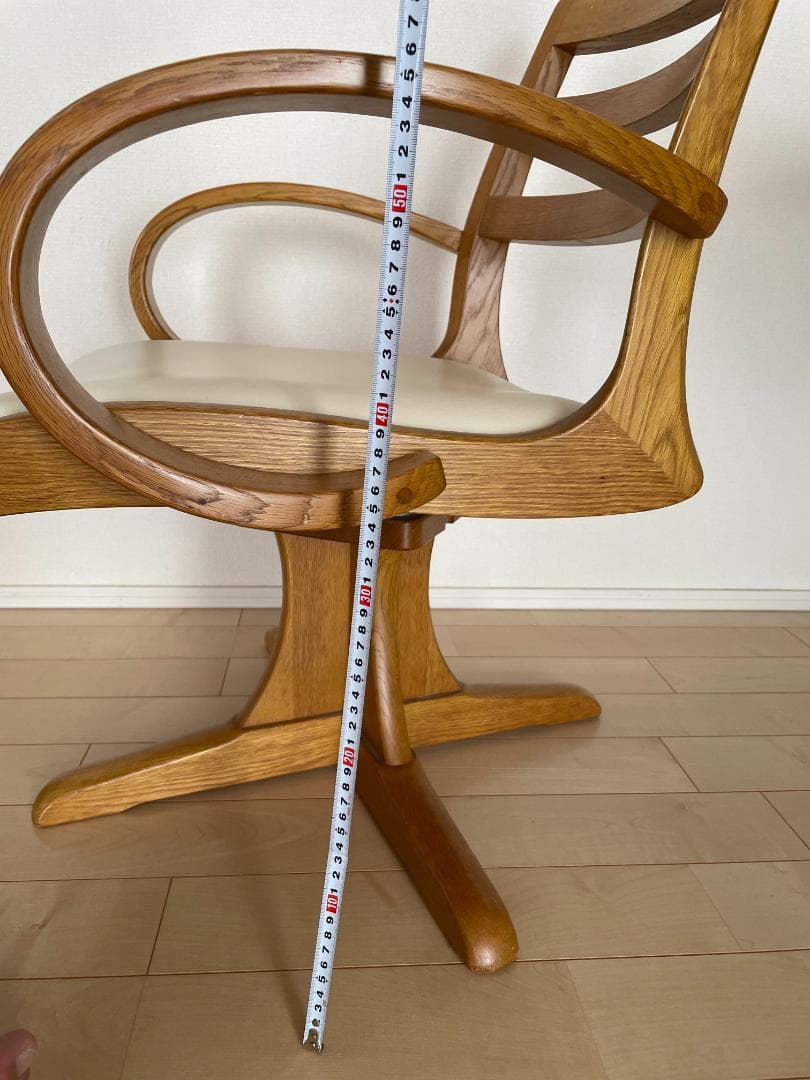 イバタ　ダイニングチェア 回転式　４脚セットまとめて