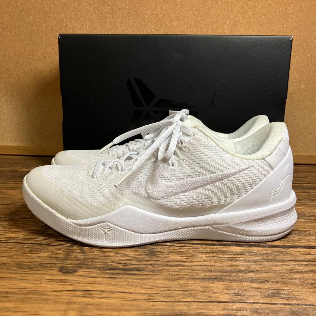 （K26092）★美品★ ナイキ コービー8 プロトロ \"ヘイロー\" 26.0㎝