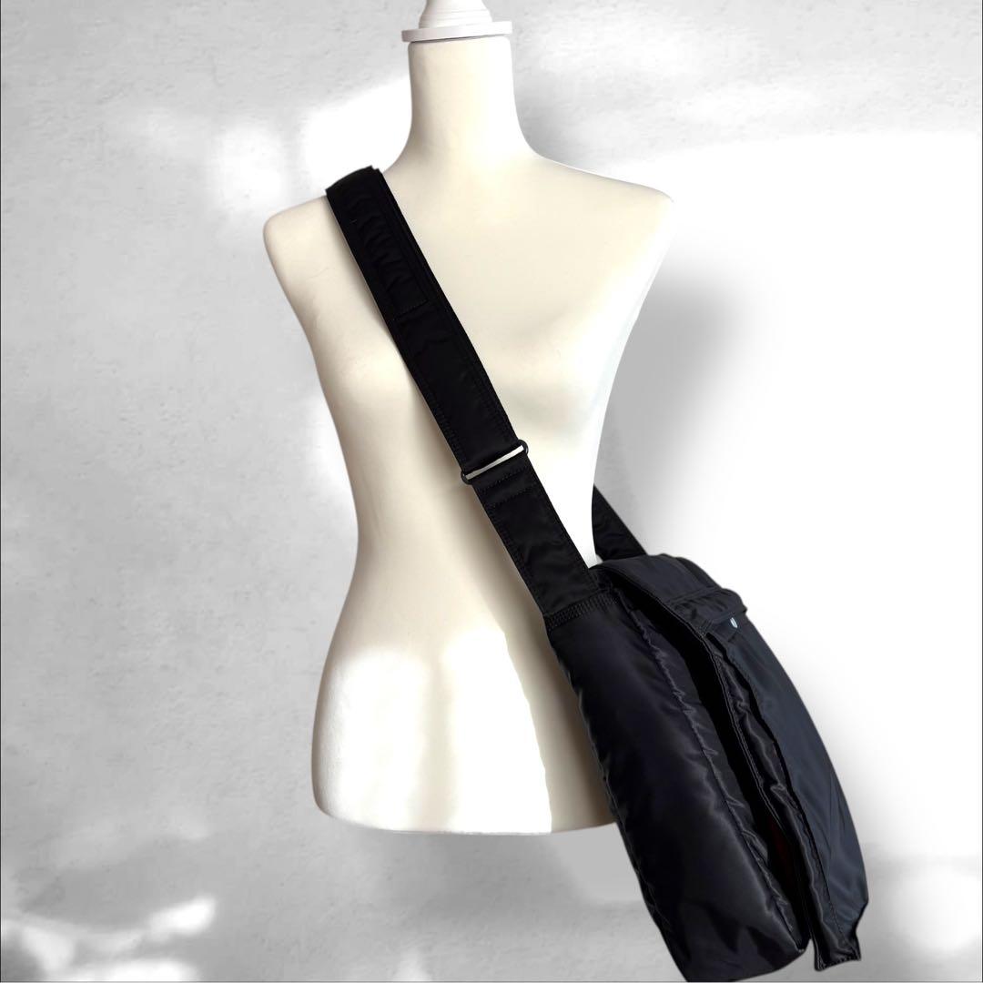 極美品✨希少PORTER ポータータンカーショルダーバッグ　ユニセックス大容量