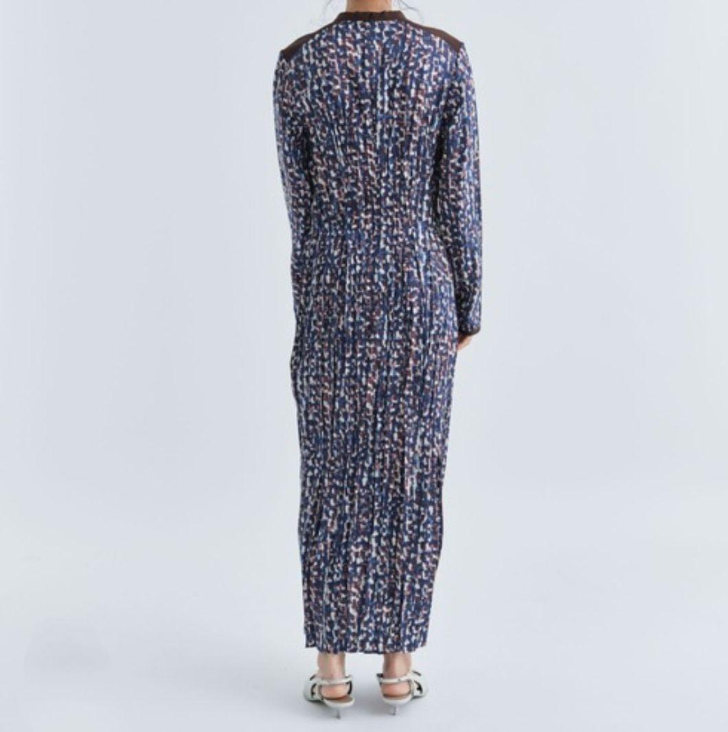 AKANE UTSUNOMIYA　アカネウツノミヤ　プリントワンピース