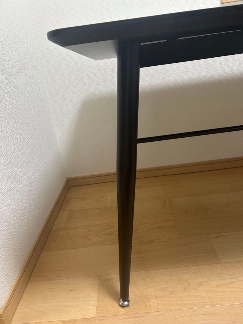 ダイニングテーブル　セラミック柄　大理石柄　白　黒　4人