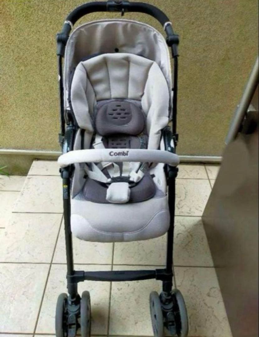 コンビ クロスゴー4キャス エッグショックベビーカー
