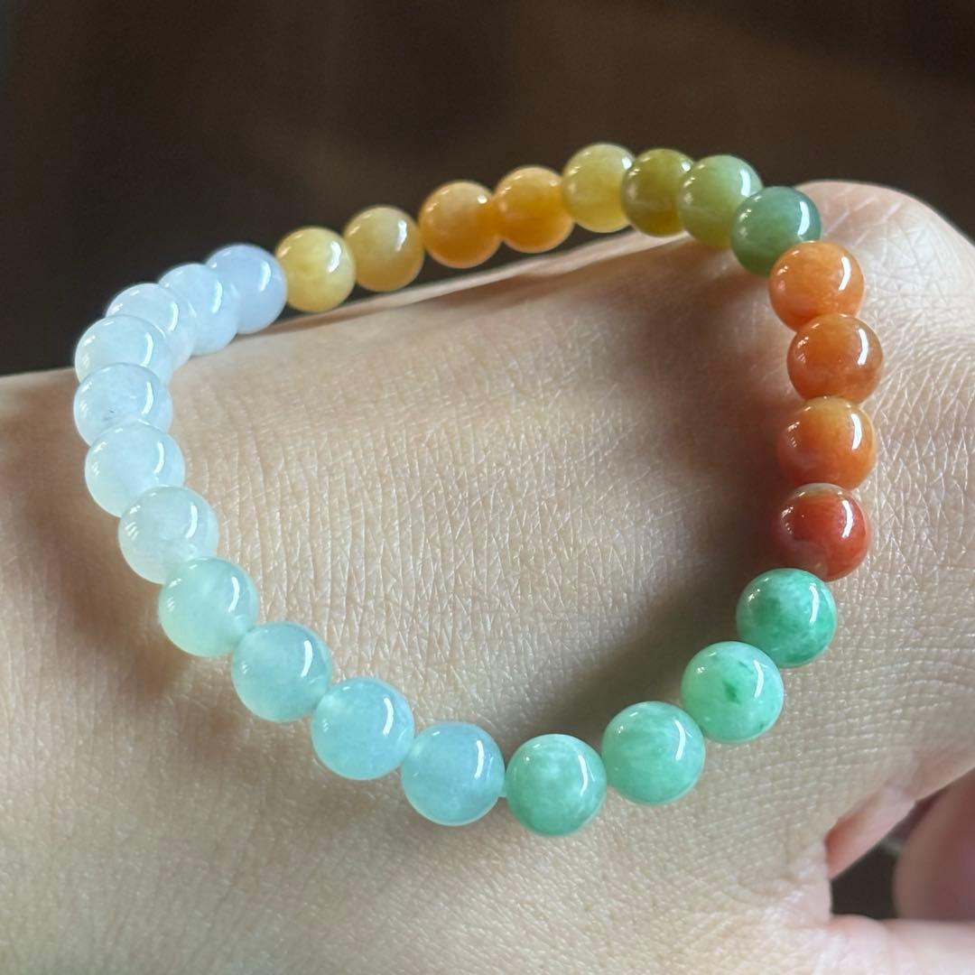 ミャンマー産天然本翡翠　A貨　氷種　糯種　七色　ブレスレット