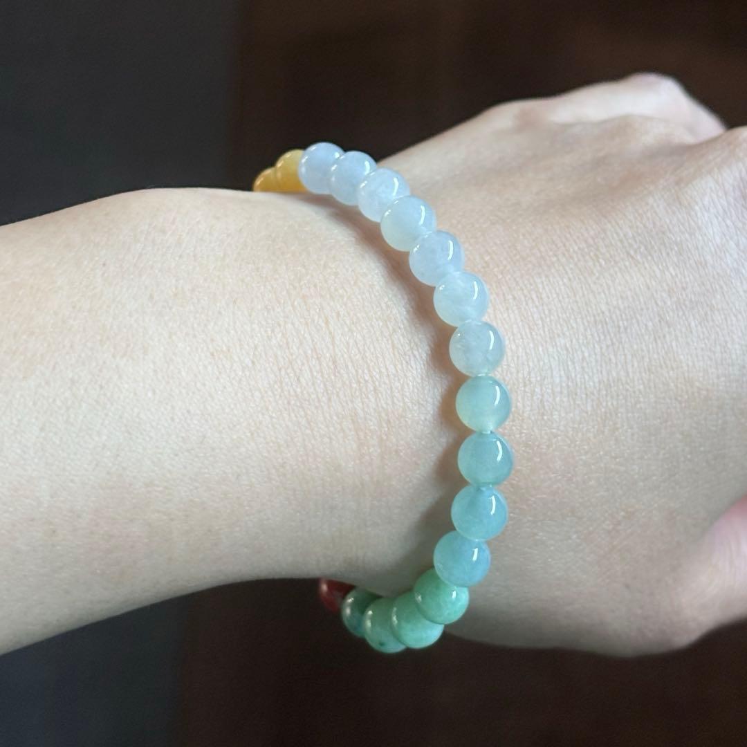 ミャンマー産天然本翡翠　A貨　氷種　糯種　七色　ブレスレット