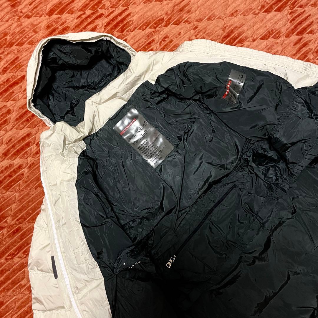 【luce希少】PRADA プラダ ロングダウンコート 赤ロゴ