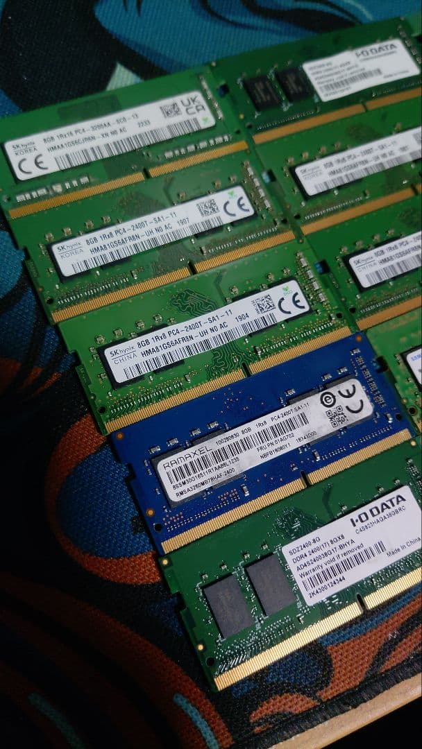 DDR4 8GBメモリ14枚セット