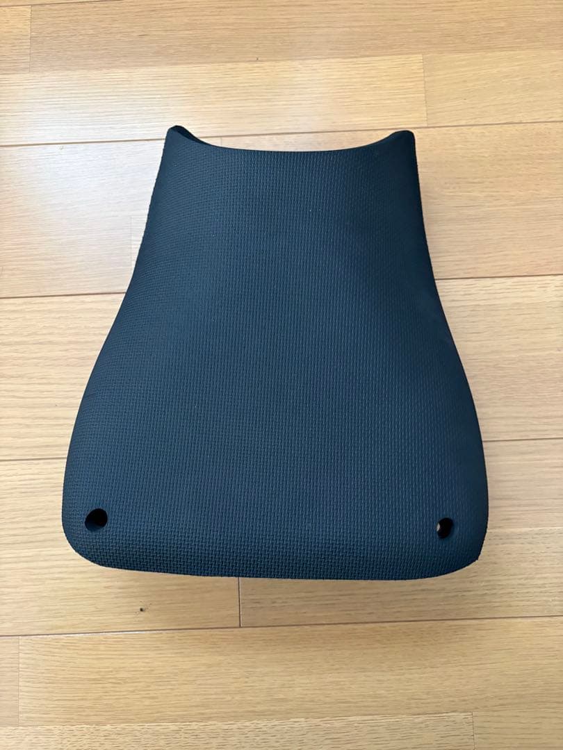 バイクシート ブラック　CBR1000RR sc57 04～07 フロントシート