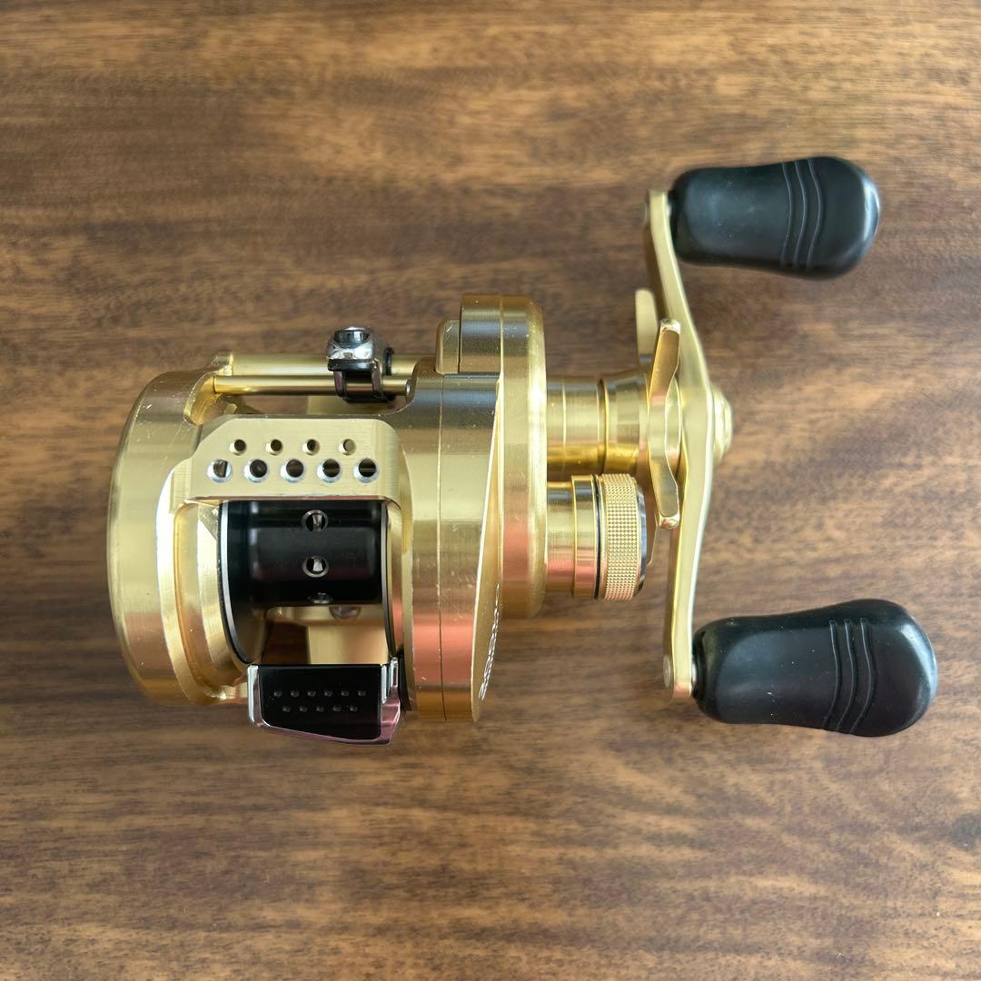 シマノ　カルカッタコンクエスト　200HG