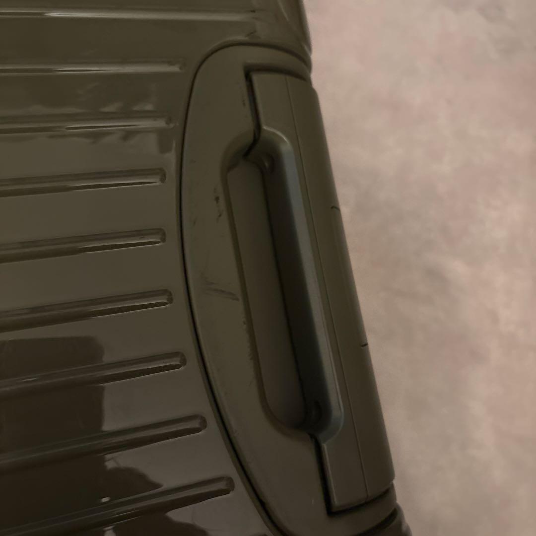 RIMOWA リモワ　エッセンシャルキャビン　カクタス　限定カラー！