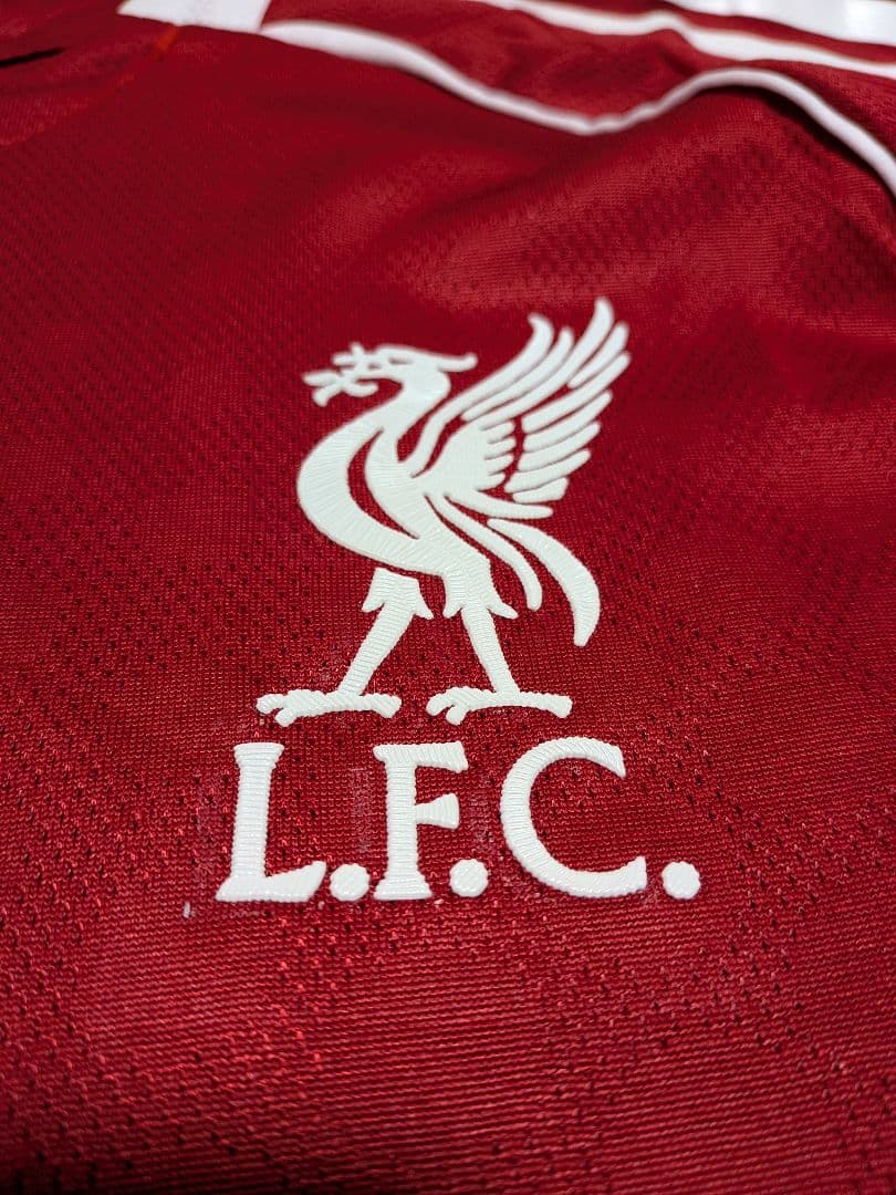 リバプール　ヴィルツ　ユニフォーム