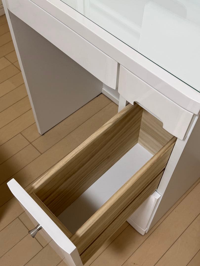 【送料込】NITORI ホワイトドレッサー・鏡台 三面鏡　椅子別売り