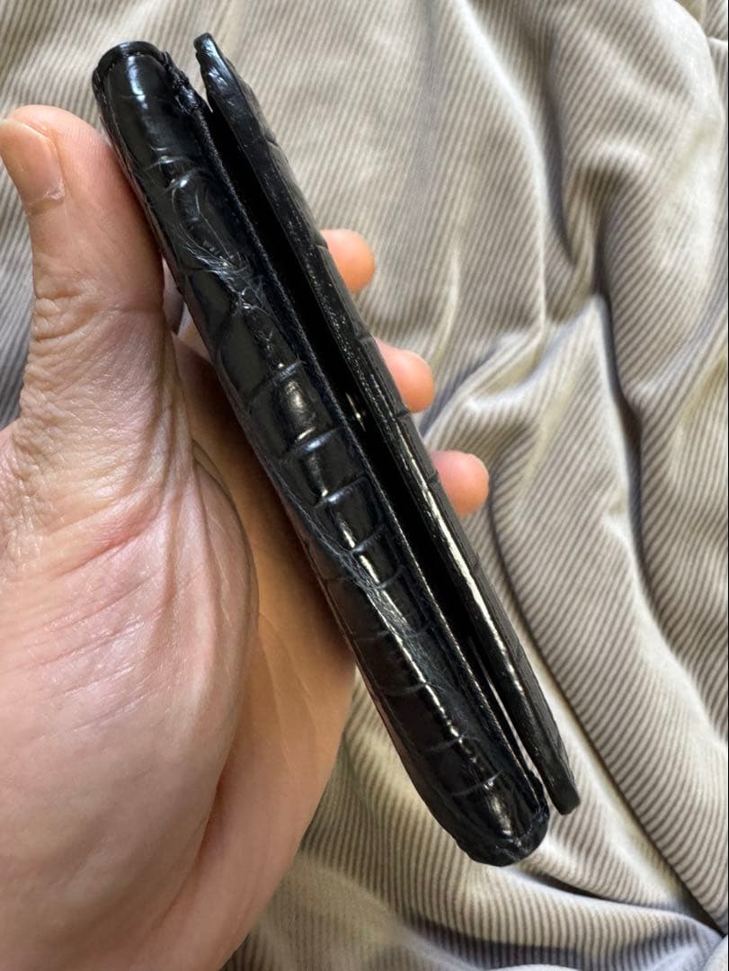 激安！未使用！　クロコダイル　ポロサス　マット　ブラック　二つ折り財布