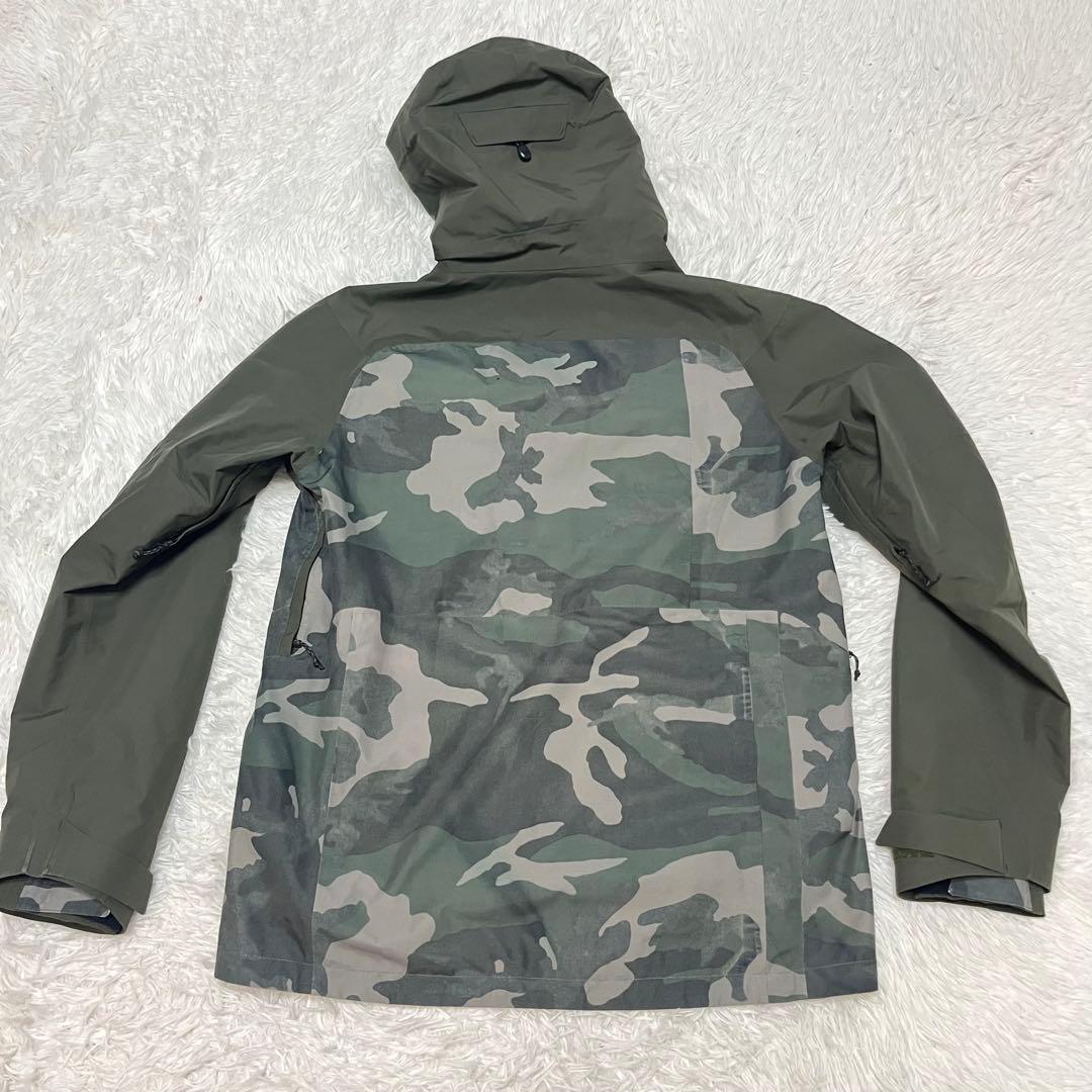 激レア BURTON AK バートン 迷彩 カモフラ swash グリーン M