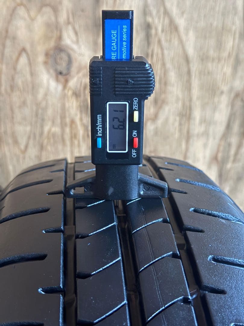 タイヤ・ホイール (566)(2)185/65R15 BRIDGESTONE NEWNO