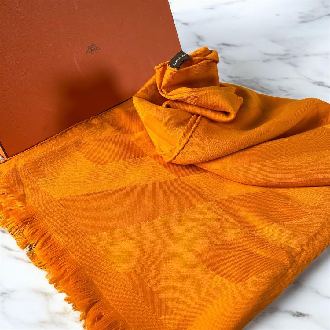 美品 HERMES エルメス カシシル 大判ストール Hロゴ ジャガード