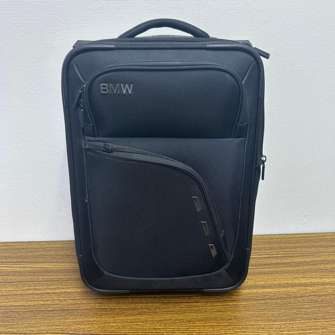  ブラックキャリーケース 伸縮式ハンドル付き　スーツケース