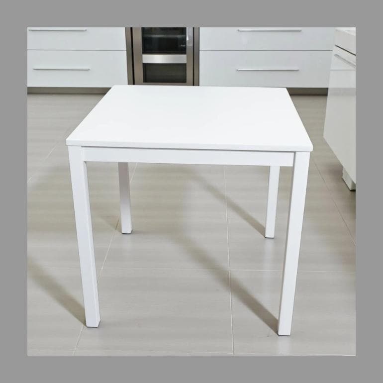 【新品・未使用】　ダイニングテーブル　75×75　ホワイト