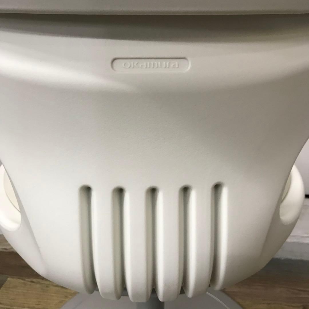 【展示品】オカムラ　患者用チェア　WSスツール　ホワイト　回転椅子　昇降