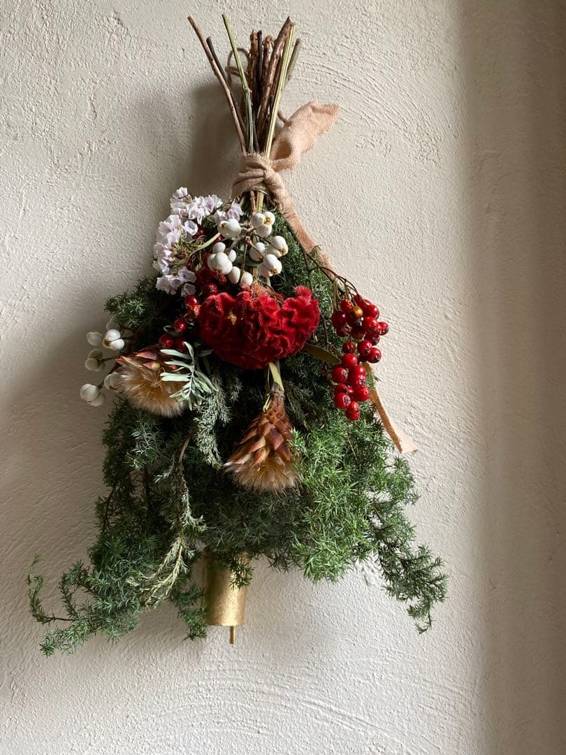✽ 秋冬のスワッグ ✽ クリスマス ブーケ ドライフラワー