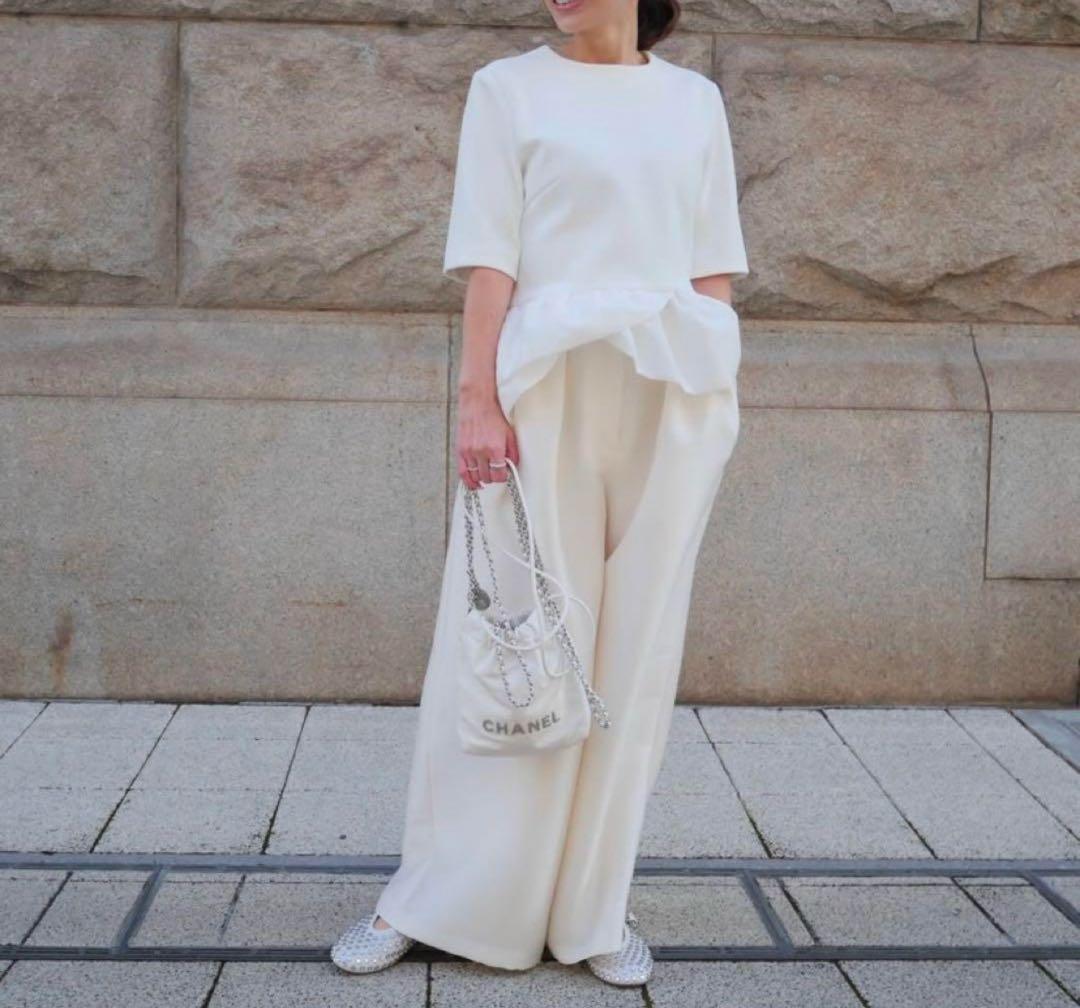 heve PEONY ペプラムブラウス