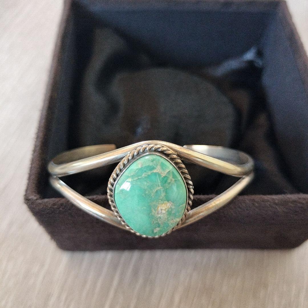 インディアンジュエリー　ターコイズ シルバー バングル