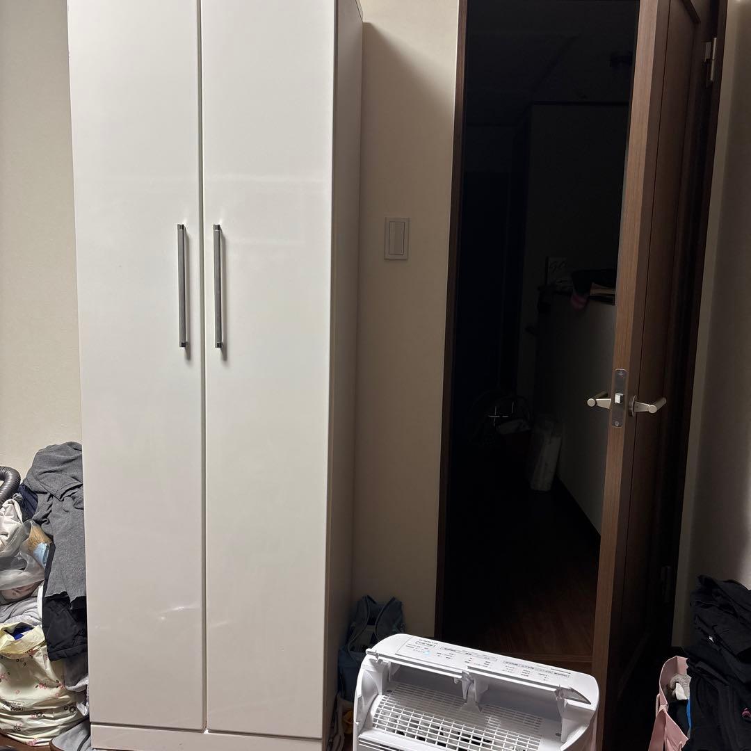 クローゼットダンス