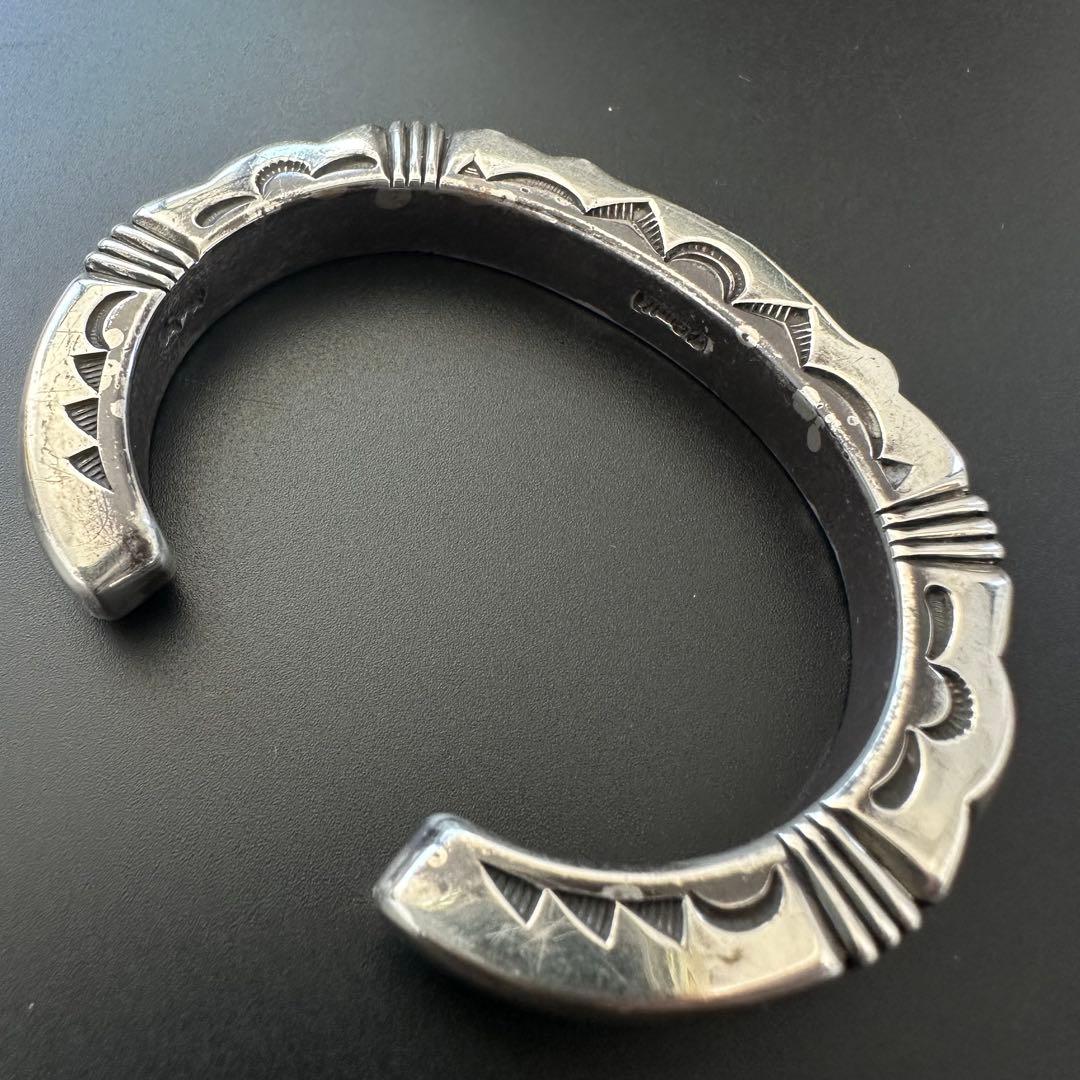 Navajo Thomas Curtis スタンプワーク ヘビーゲージ　バングル