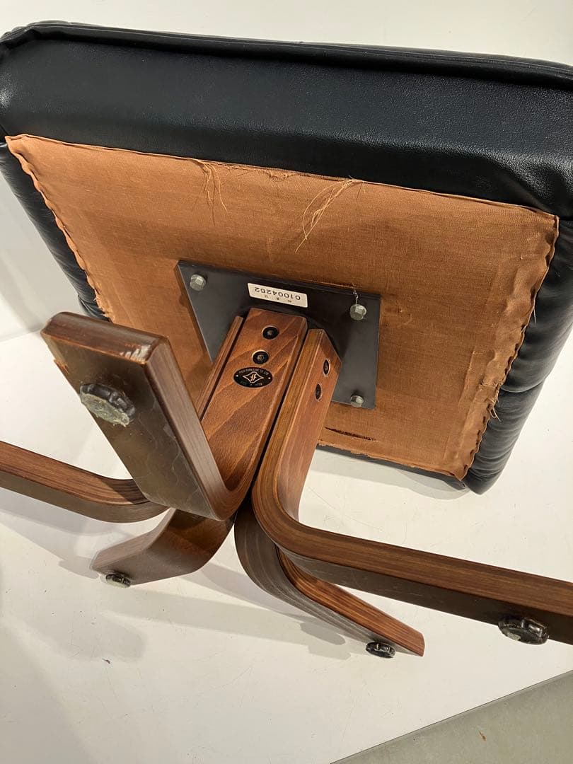 FUJI FURNITURE、デザインオットマン、レトロ、柏木工、秋田木工、天童