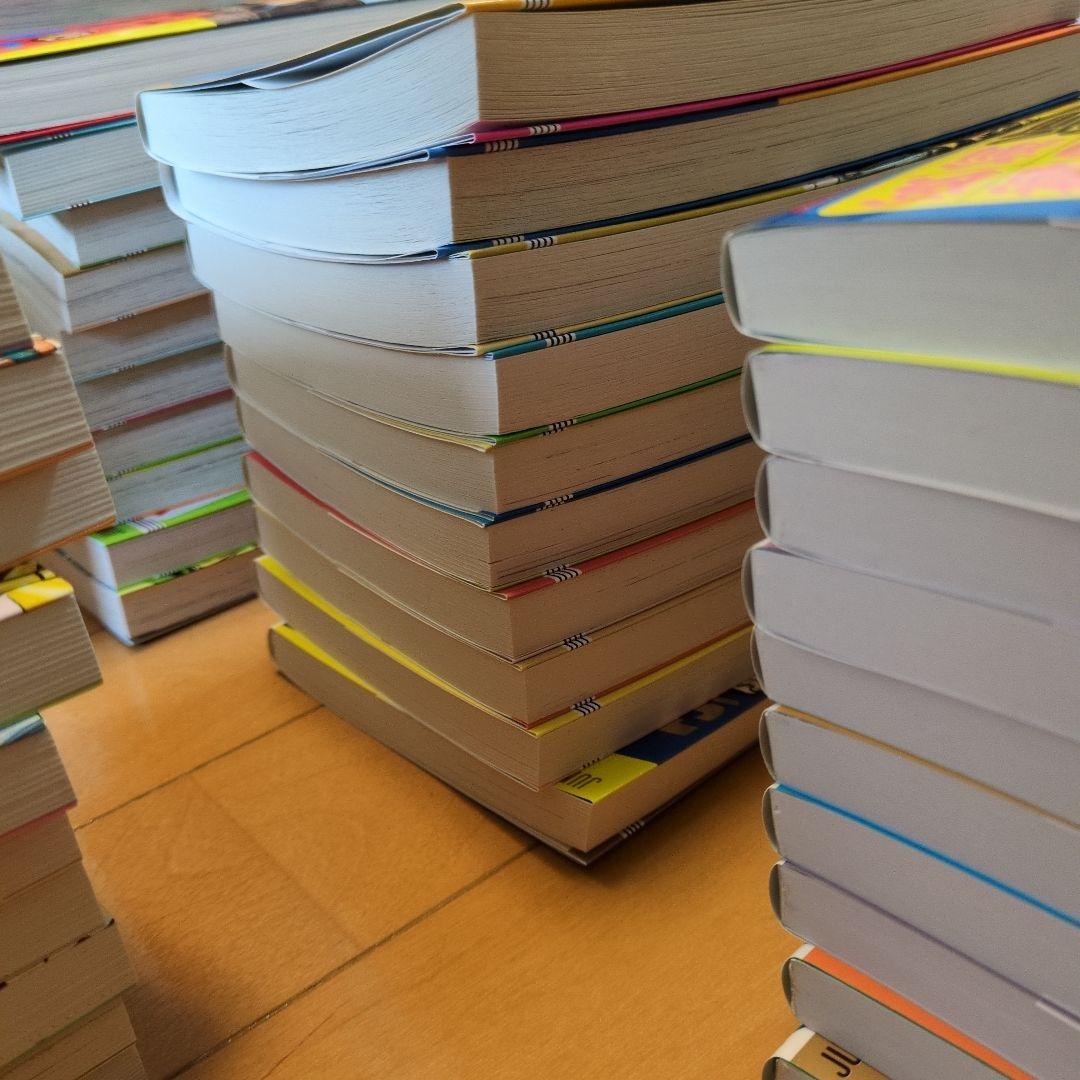 ※説明欄確認【①&②セット】　こち亀 全２０１巻中１７０冊と２００巻特装版　①