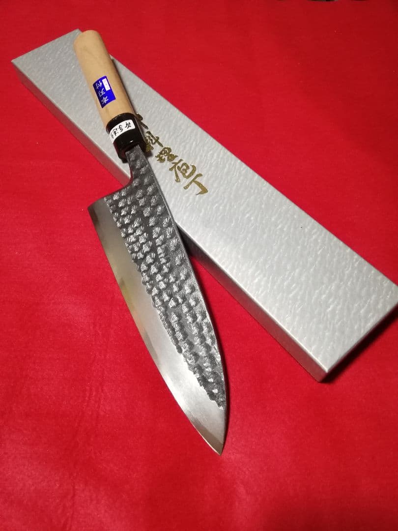 18 白鋼 黒打 出刃包丁195mm