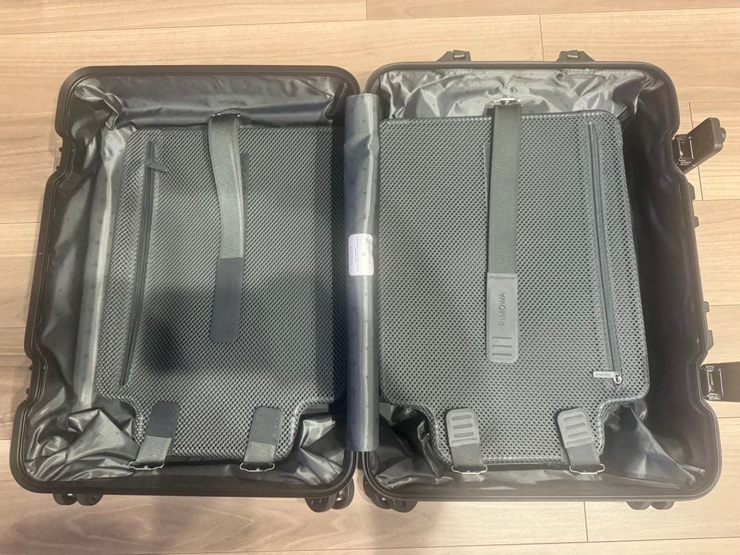 RIMOWA ORIGINAL CABIN ブラック