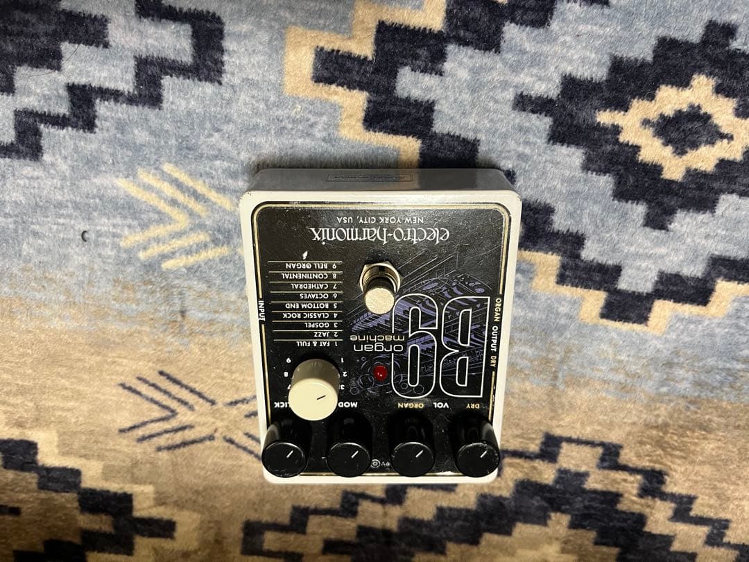 ギター electro harmonics B9