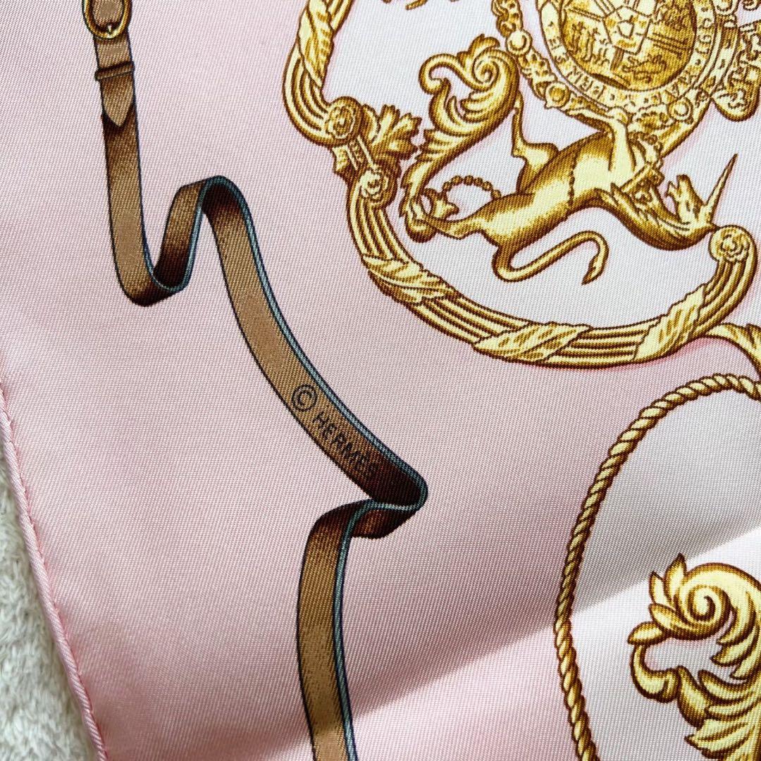 エルメス HERMES カレ90 英国王室の馬小屋　THE  MEWS