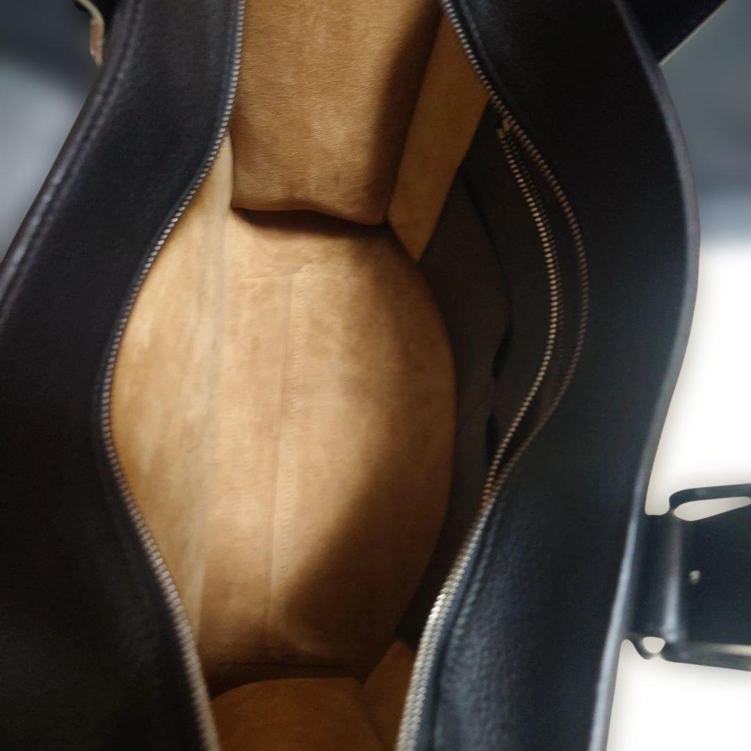 LOEWE バックルトート