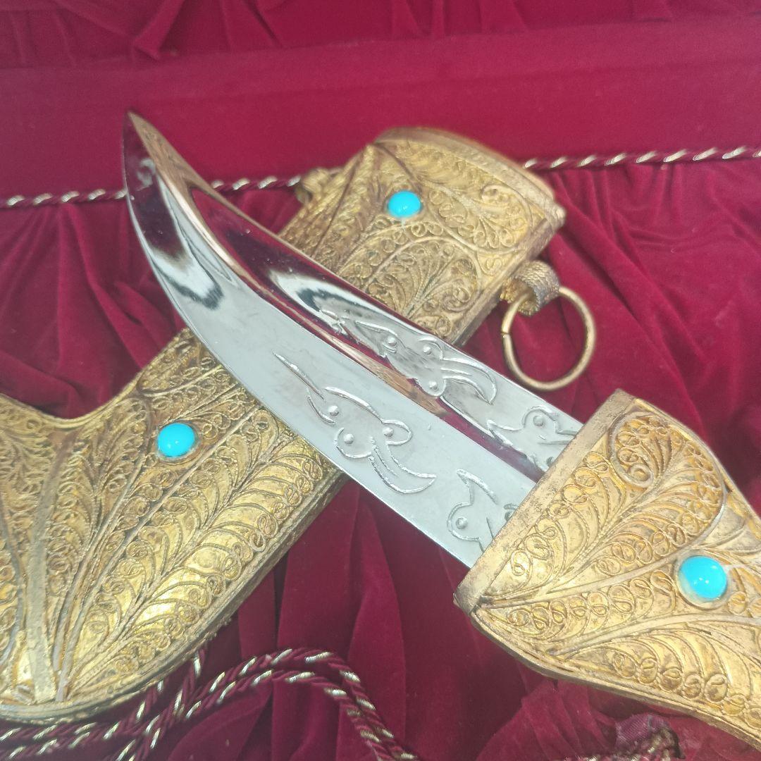 アラブの短剣　ハンジャル　オマーンの伝統工芸品　アンティーク