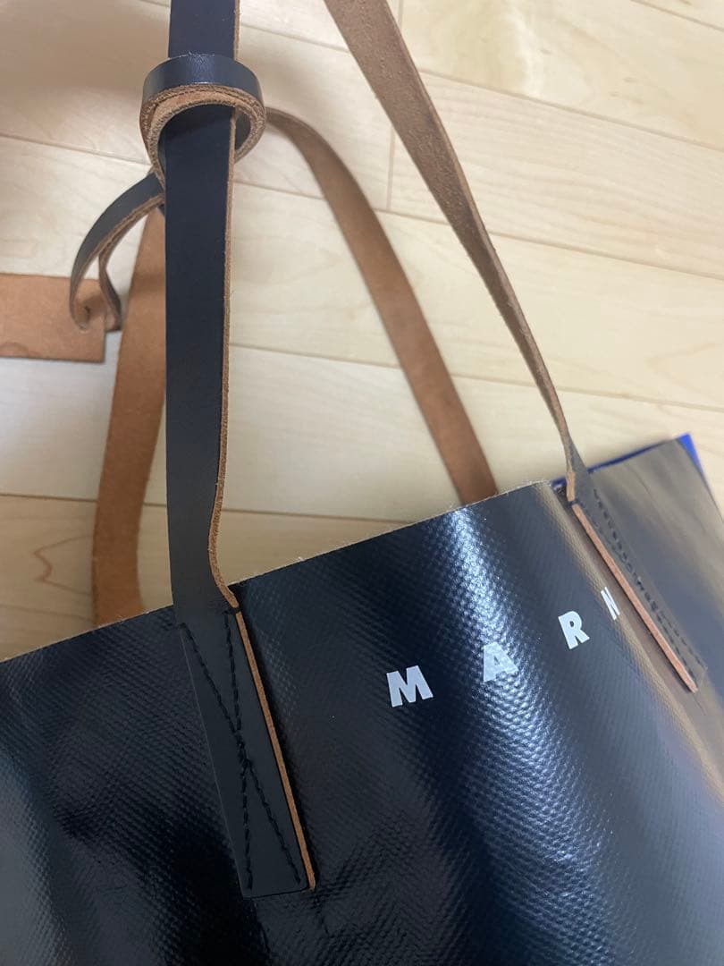 マルニ トライベッカ トートバッグ PVC ブラック×ブルー バイカラー 大容量