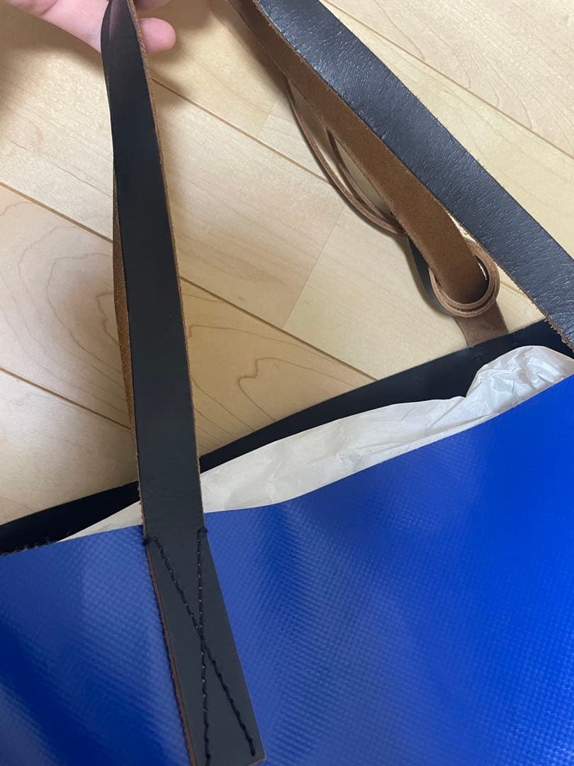 マルニ トライベッカ トートバッグ PVC ブラック×ブルー バイカラー 大容量