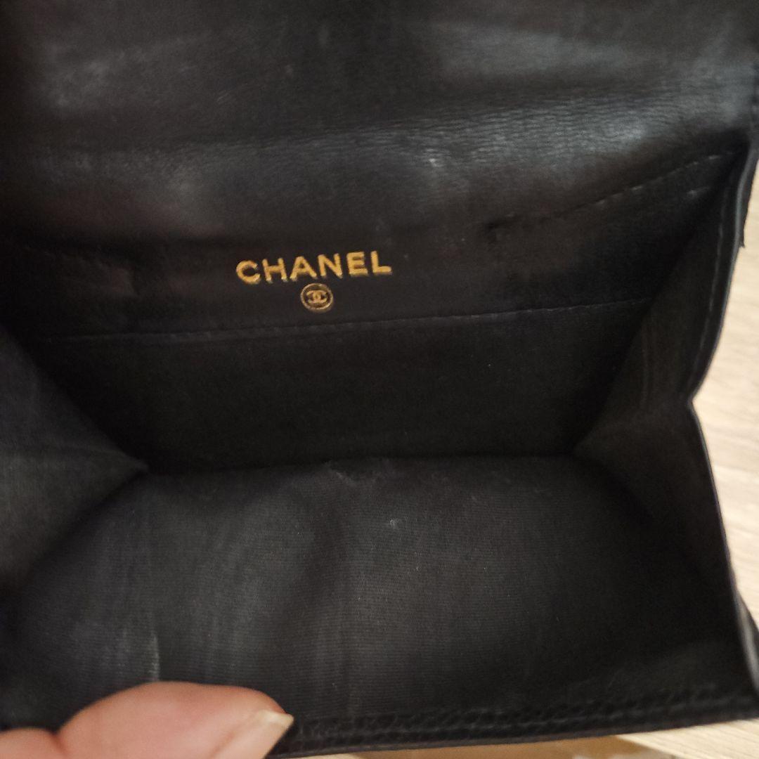 ★CHANEL ★美品★正規品★ブラック レザー 二つ折り財布