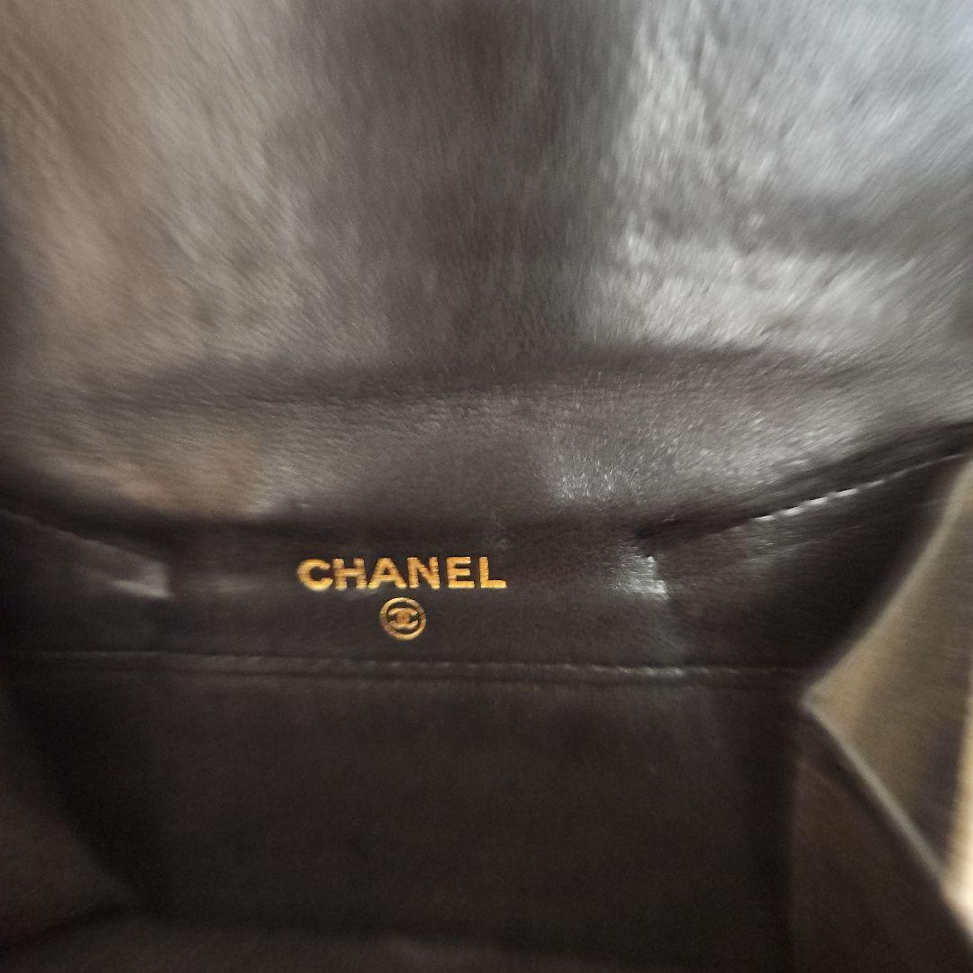 ★CHANEL ★美品★正規品★ブラック レザー 二つ折り財布