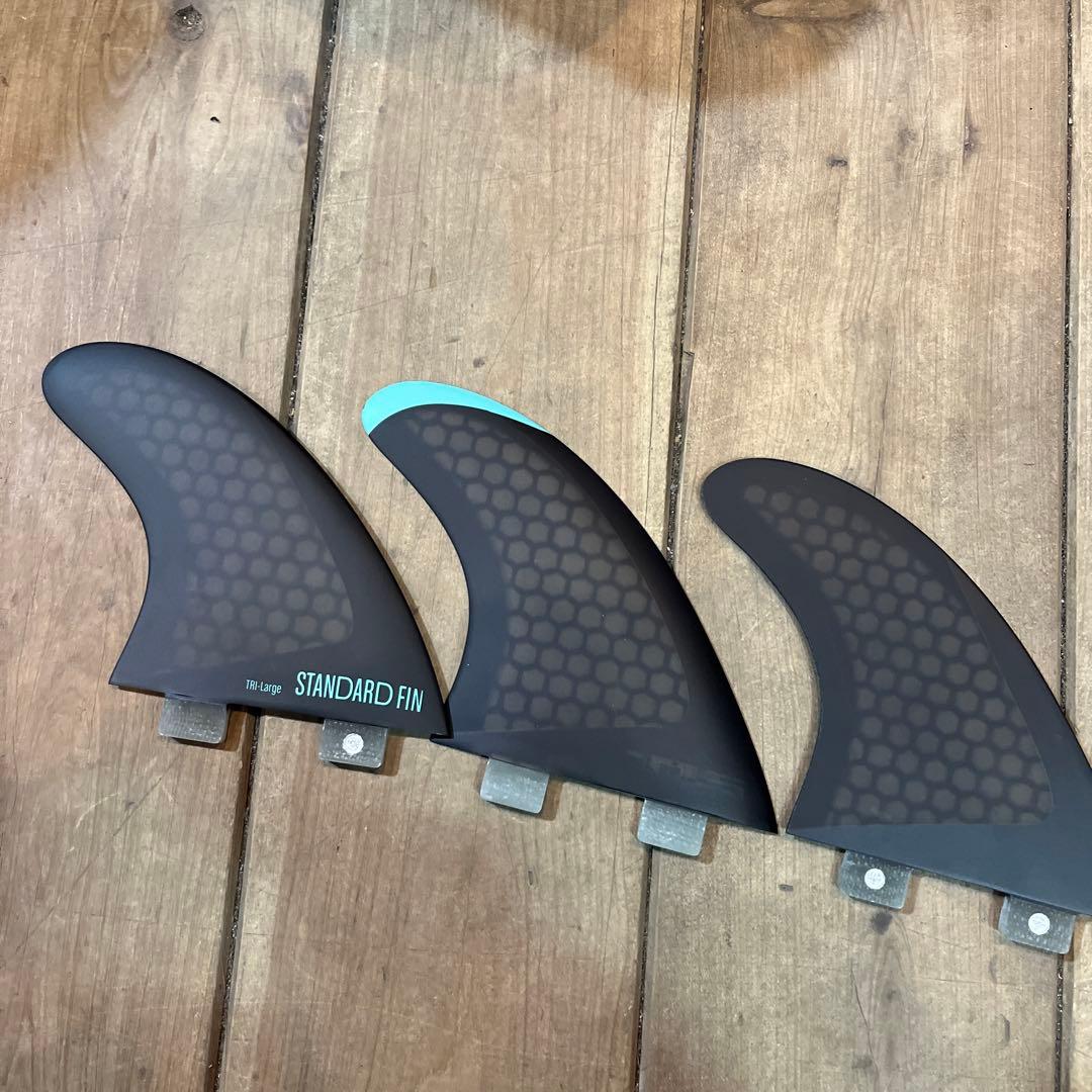 STANDARD FIN 3枚セット LARGEサイズ　箱無し　トライフィン