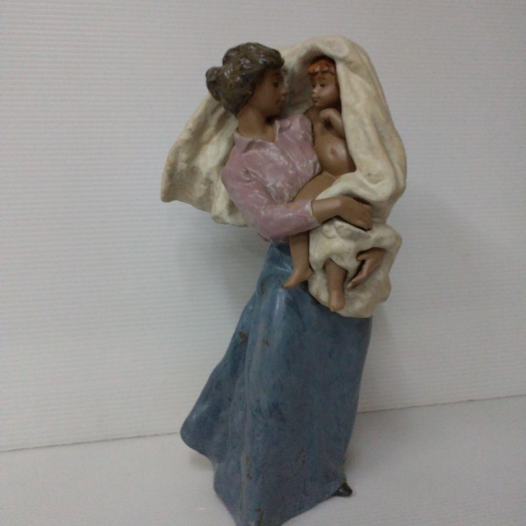 リヤドロ　お母さんの誇り