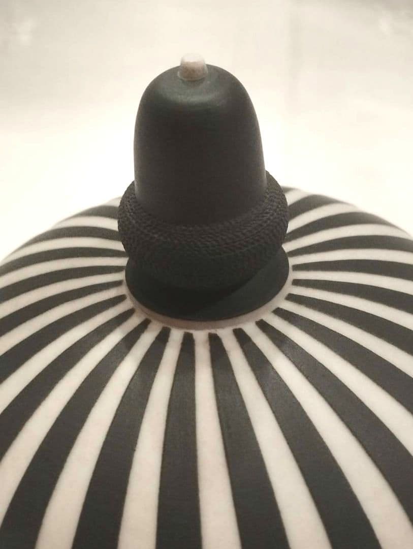 ウエッジウッド ブラック ジャスパー トロフィー ユニセックス オブジェ