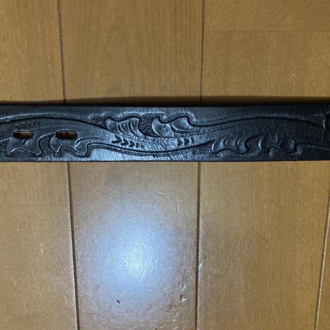 34 エンボス　ターコイズ　htc