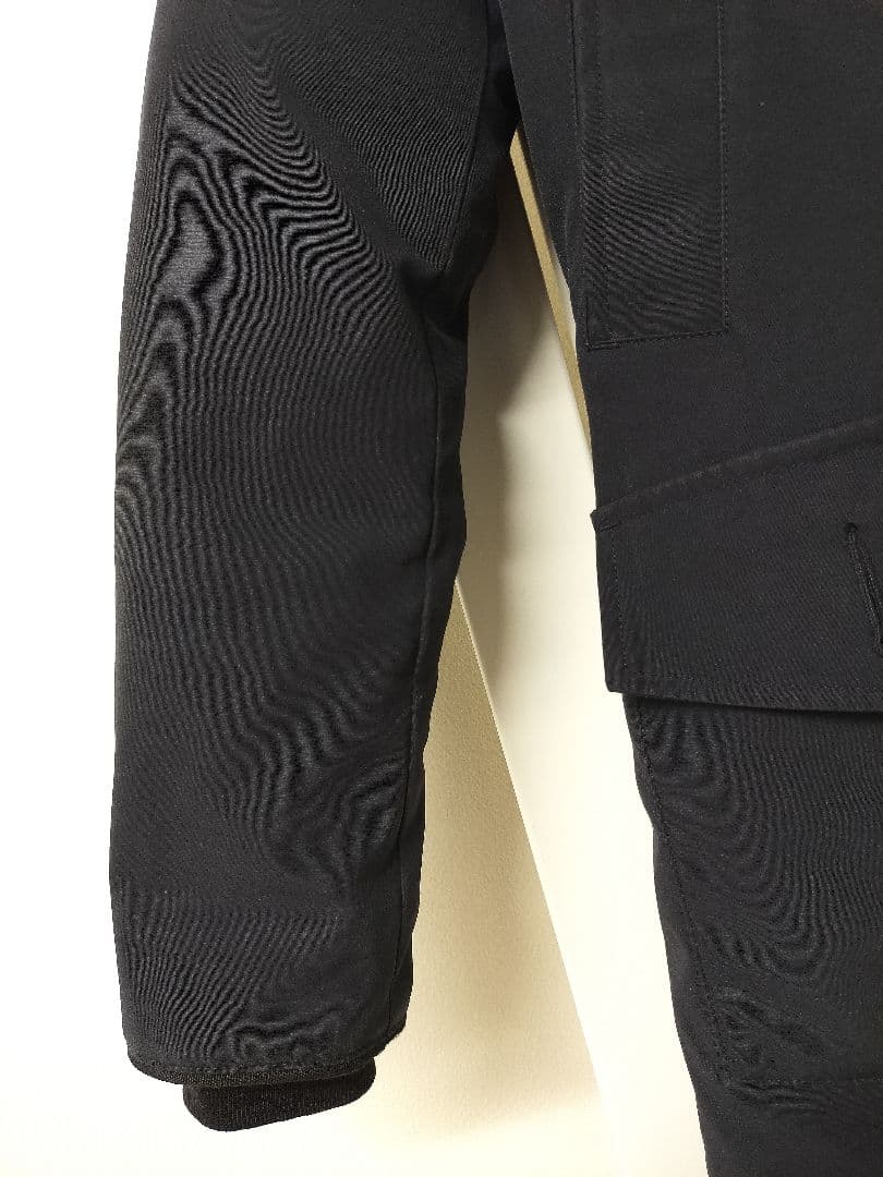 りん☆美品☆カナダグース　レディース　ダウンジャケット　ブラック　XS