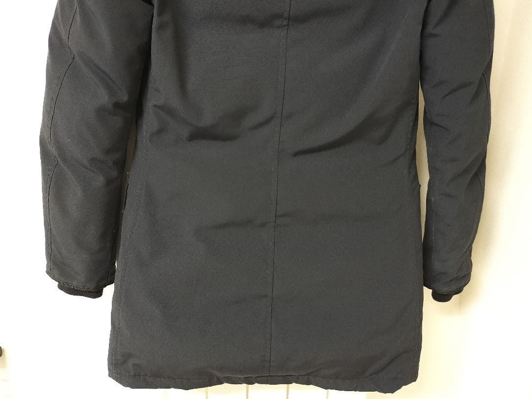 りん☆美品☆カナダグース　レディース　ダウンジャケット　ブラック　XS