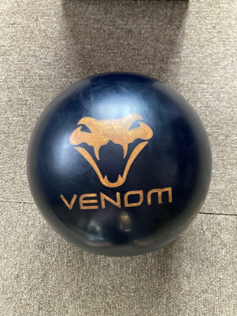 名品　モーティブ　ベノムブラック15ポンド3オンス　投球少なめ