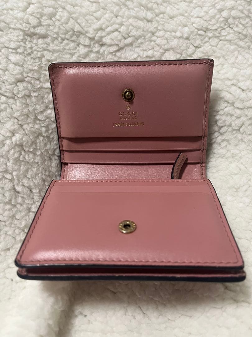 GUCCI グッチ　二つ折り財布 ピンク さくらんぼ